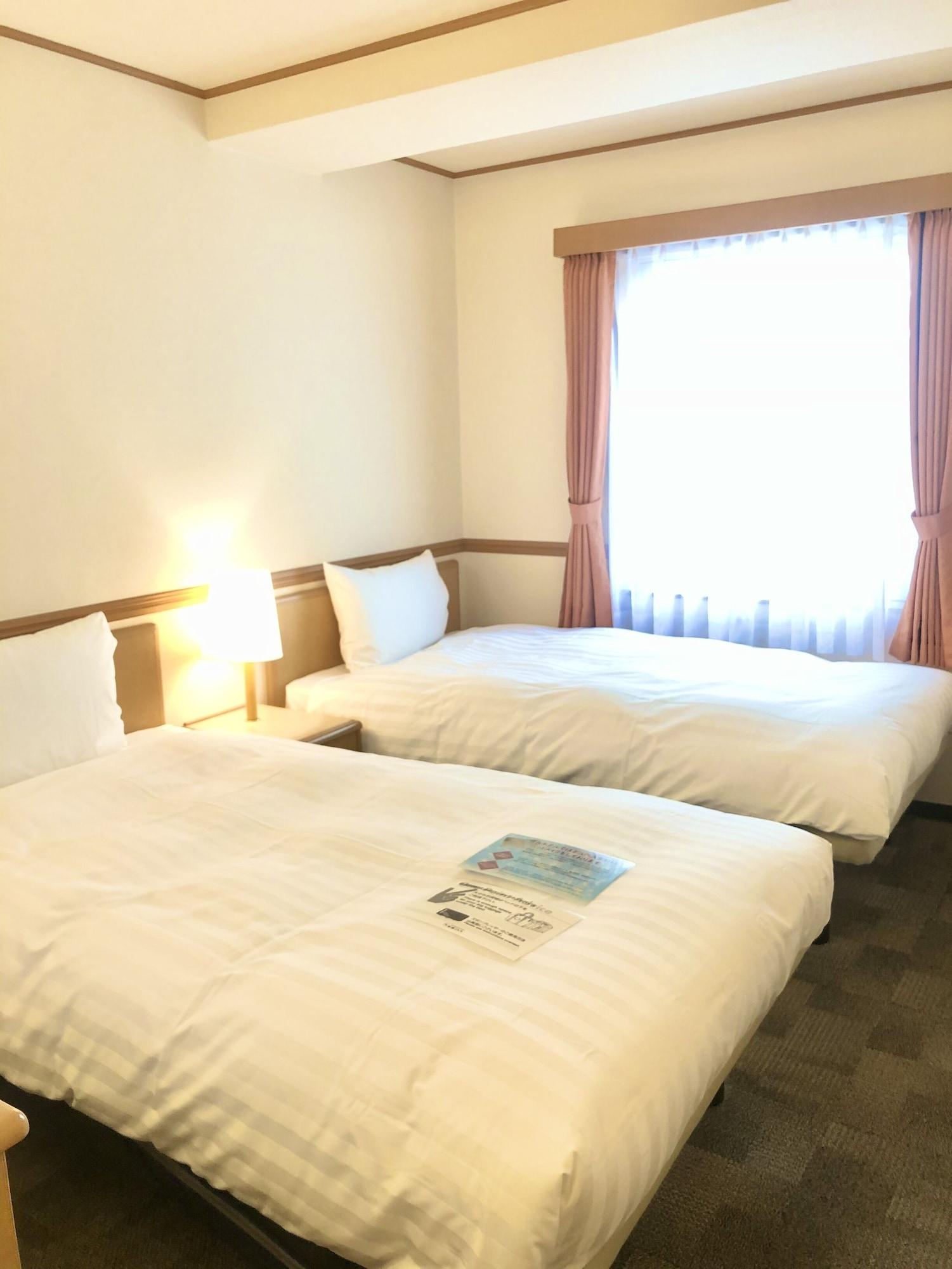 Toyoko Inn Osaka Sakai-Higashi-Eki Сакаи Екстериор снимка