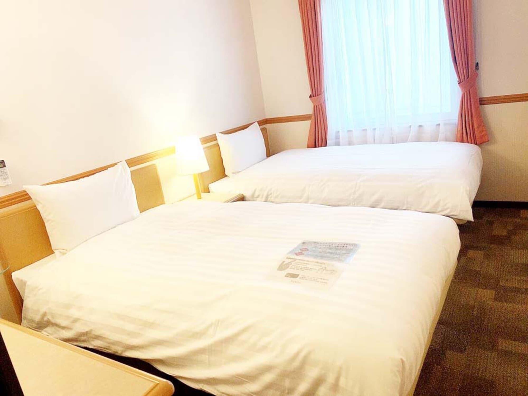 Toyoko Inn Osaka Sakai-Higashi-Eki Сакаи Екстериор снимка