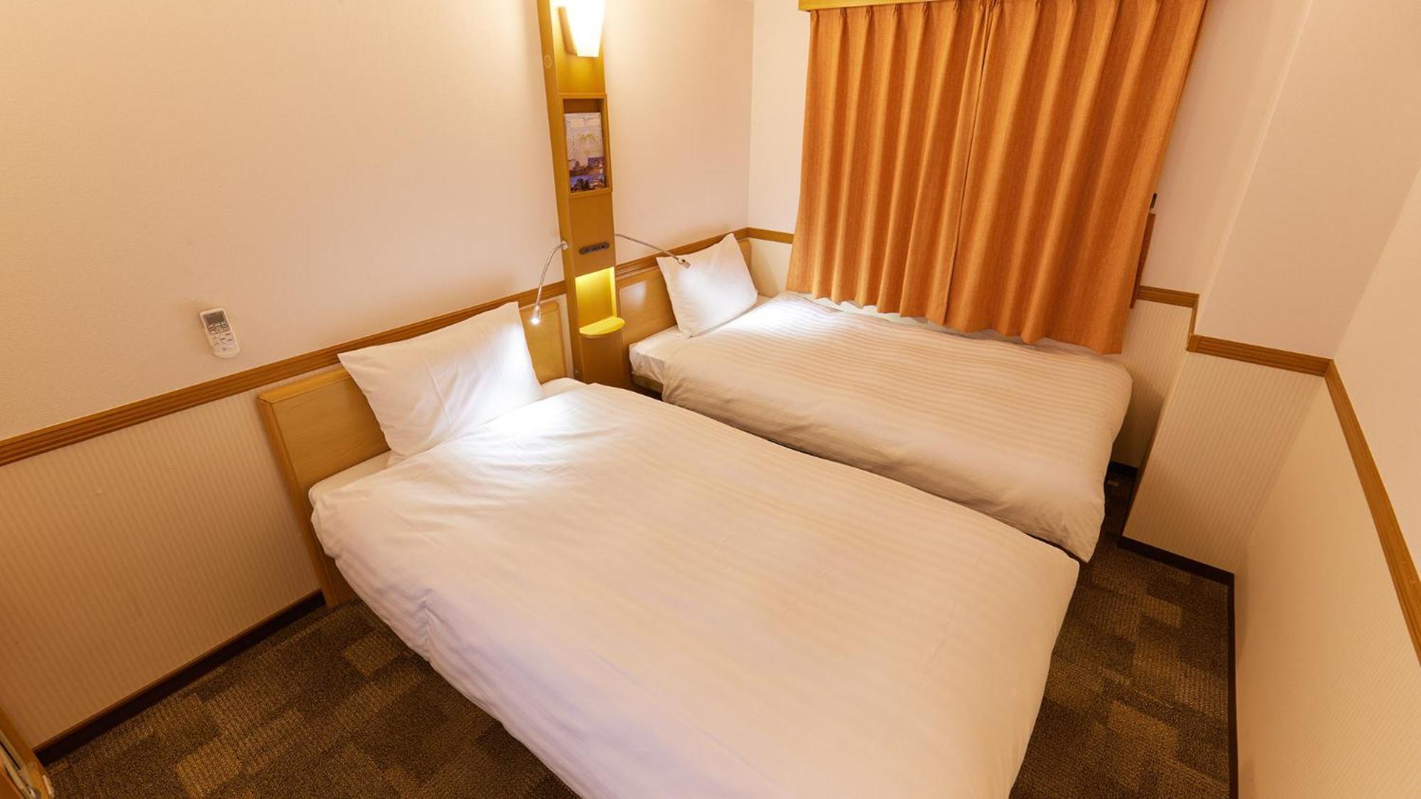 Toyoko Inn Osaka Sakai-Higashi-Eki Сакаи Стая снимка